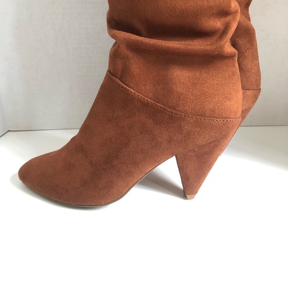 EXPRESS boots - Picture 3 of 9